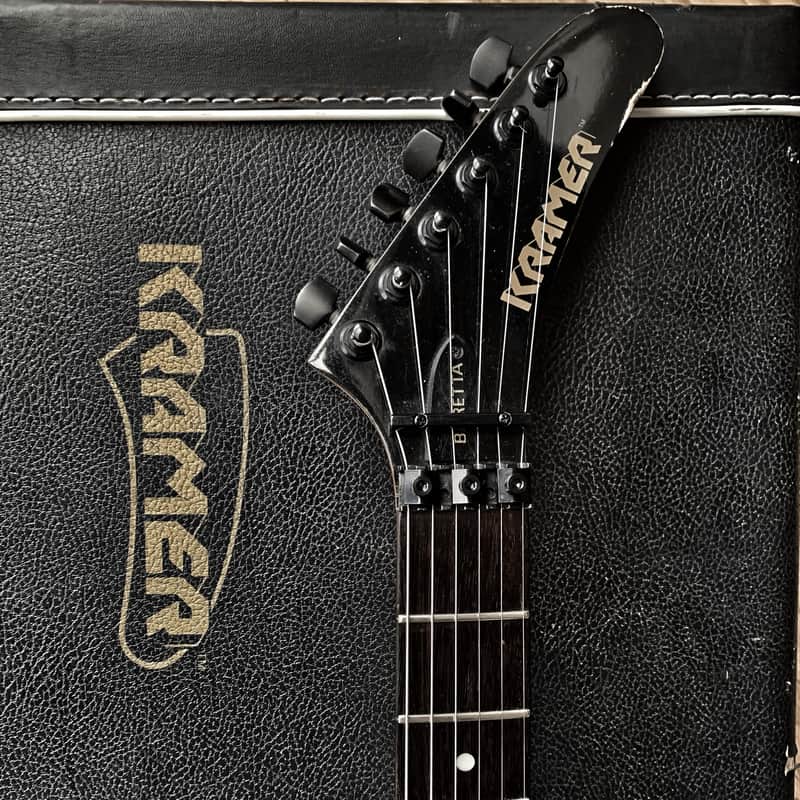 Kramer Baretta - late 1984 / early 1985 - Black D Plate - Vintage image 1