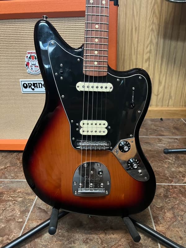 Fender Player Series Jaguar HS 2023 - 3 Tone Sunburst