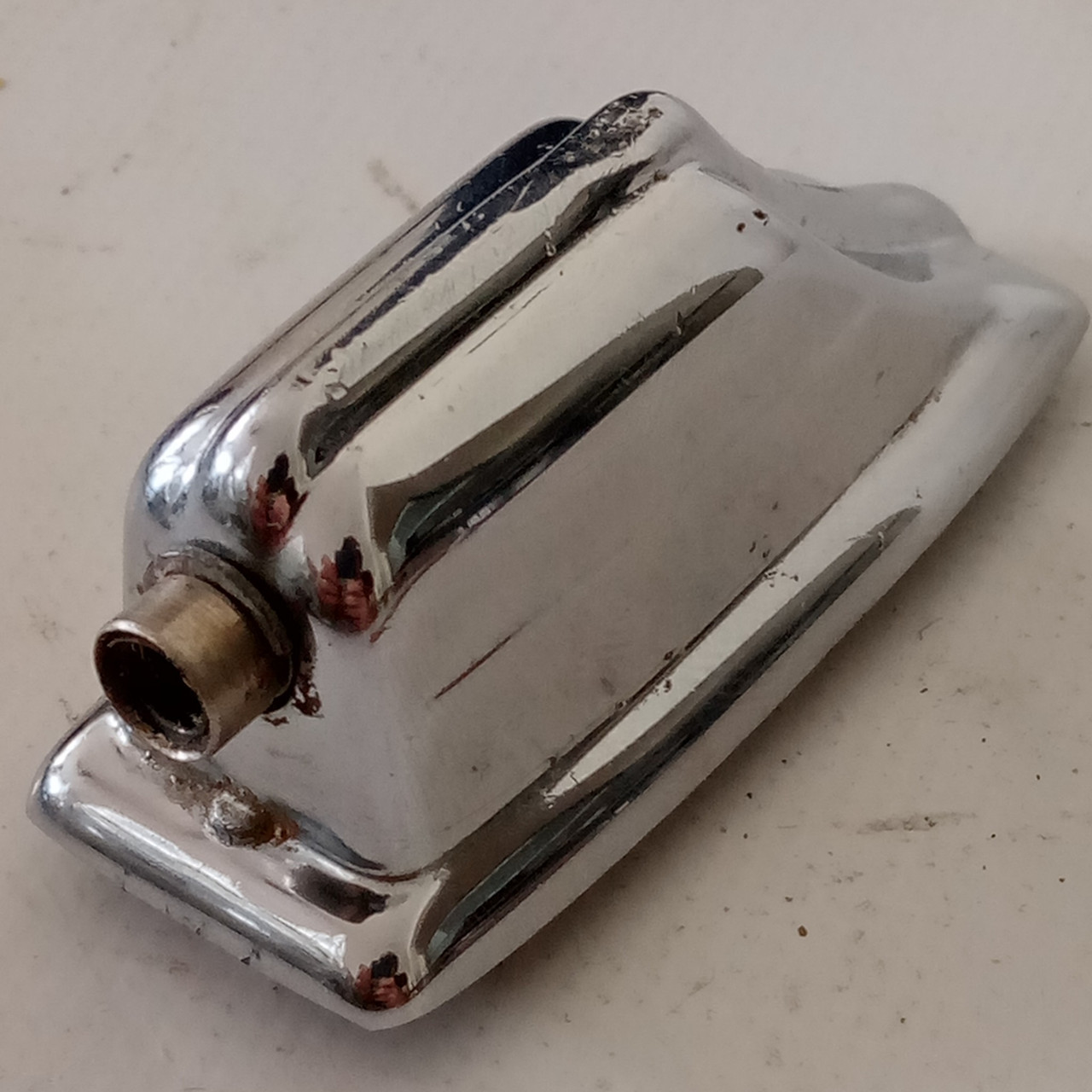 Rogers Beavertail Tom/Snare Drum Lug Springless Fullerton XP8 Big R Vintage 70s — main photograph