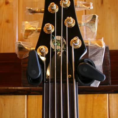 AIO Wolf KTB-6 6 String *Left-Handed *Fretless Bass - Red Burst image 9