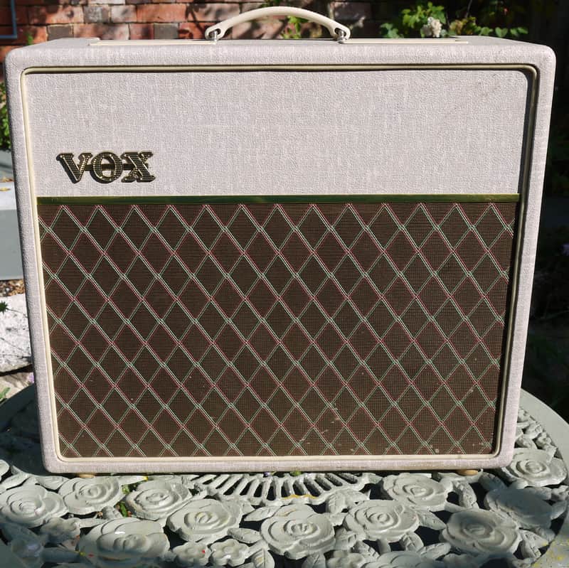 Vox AC15HW1 Hand-Wired 2-Channel 15-Watt 1x12" Guitar Combo 2010 - 2019 - Fawn image 1