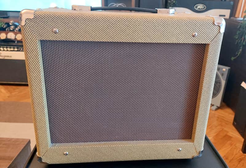 Career CA25 Guitar Amplifier 25 Watt image 1