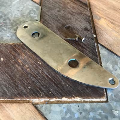 Real Life Relics Fender® Aged Chrome 51 Precision P Bass® Control Plate 0035332000    [P2] image 2
