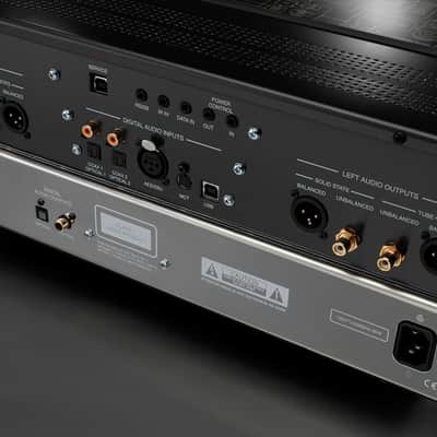 McINTOSH MCD12000 - 2-Channel SACD/CD Player - NEW! image 5