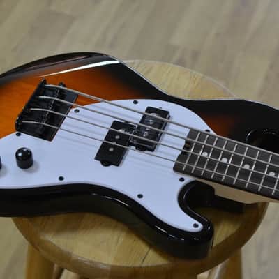 Kala U-BASS Solid Body With Logo Gig Bag - Tobacco Burst image 3