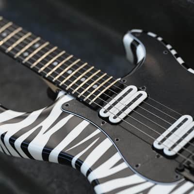 Charvel Custom Shop USA Special Edition SO Cal - Zebra image 10