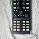 Native Instruments Traktor Kontrol X1 MK2 DJ Controller