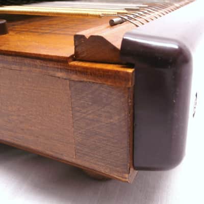 Vintage 1967-68 Oscar Schmidt Model OM-15 'Silvertone' 15-Chord Autoharp. image 12