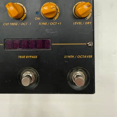 MarkBass Super Synth Synthesizer Octaver Mark Bass Guitar Effect Pedal + PSU image 3