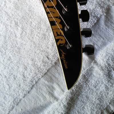 Kramer Baretta 1988 Legs/ Heels Graphic image 10