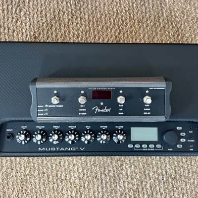 Fender Mustang V 150-Watt Modeling Guitar Amp Head image 2