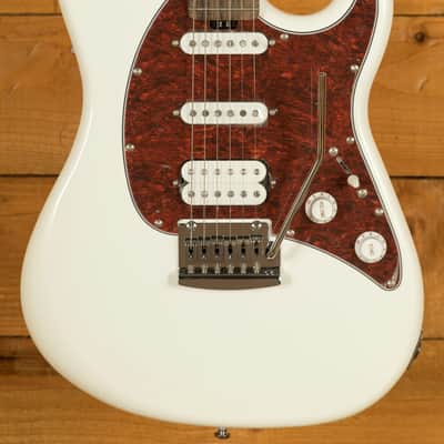 Sterling CT30CHSS SUB Series Cutlass - Olympic White image 1