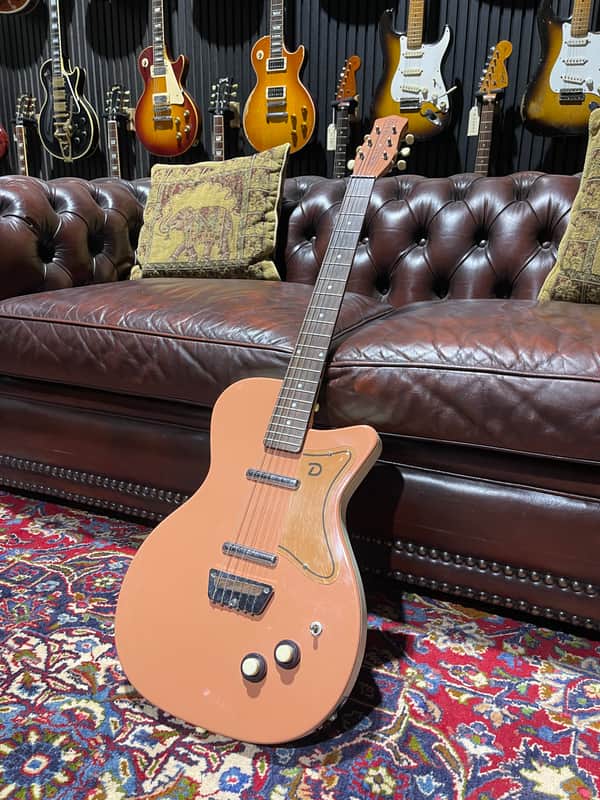 Danelectro '56 U-2 Reissue