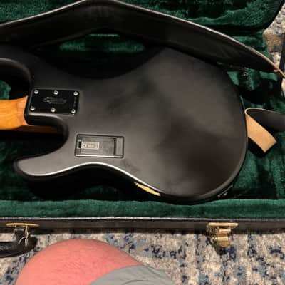 Sterling StingRay Ray35HH 2019 - 2023 - Stealth Black image 5
