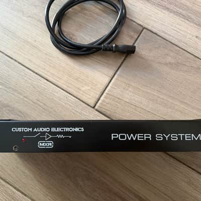 MXR MC403 Power System 2010 - Present - Black image 4