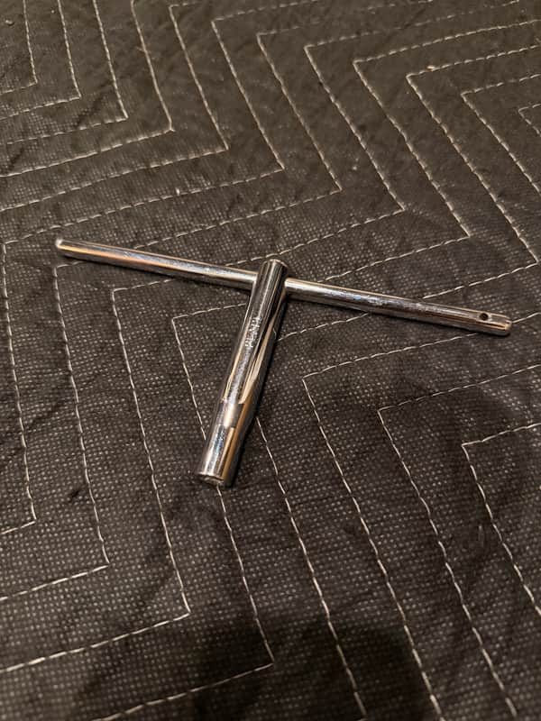 Pearl K-030 High Tension Drum Key 2010s - Chrome image 1