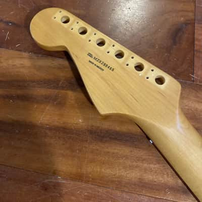 2008 MIM Fender Stratocaster Standard Strat Rosewood Maple Neck image 3