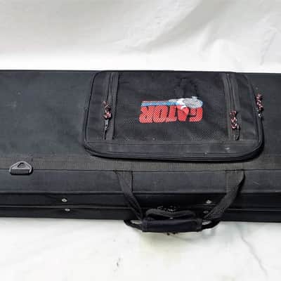 Yamaha RGX820Z Stereo Piezo Electric Guitar image 22