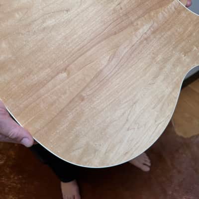 Rickenbacker 360 2018 - Mapleglo image 6
