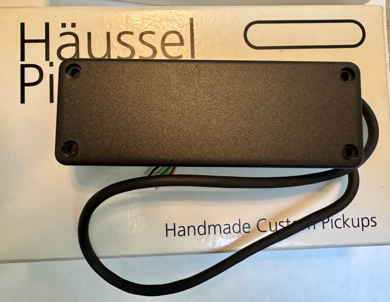 Haussel BB 5 string set of 2 Bass Soapbars - Black image 1