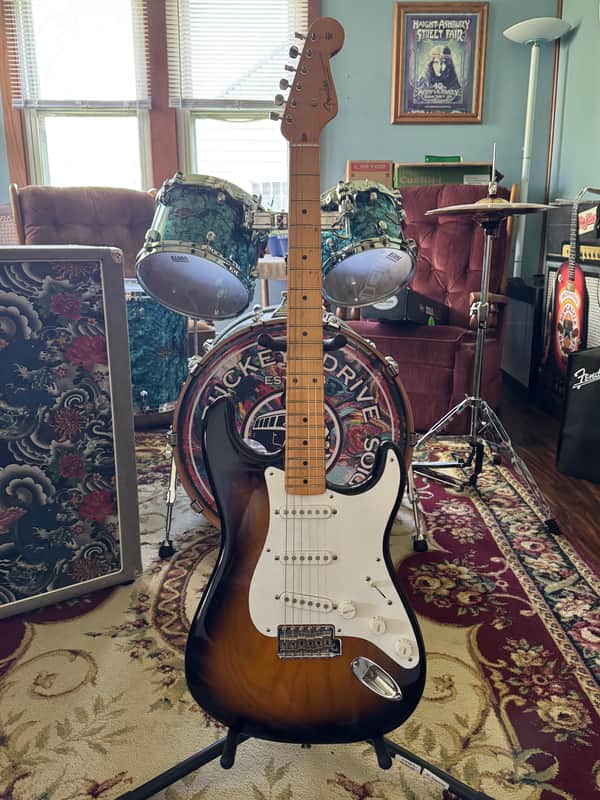 Fender 70th Anniversary 1954 Stratocaster 2024 - Two-Tone Sunburst image 1