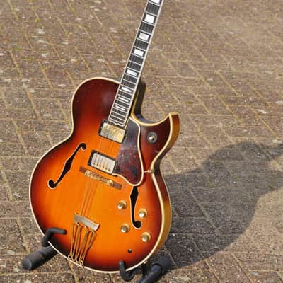 Gibson Byrdland 1961 Tobacco Sunburst image 1