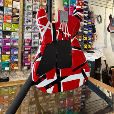 EVH Striped Series Electric Guitar 2013 - Present - Red/Black/White image 8