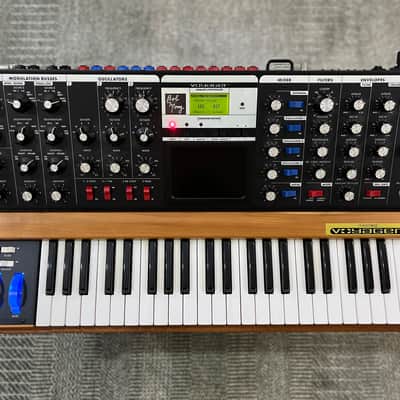 Moog Minimoog Voyager Signature Edition 44-Key Monophonic Synthesizer 2003 - Cherry Cabinet image 4