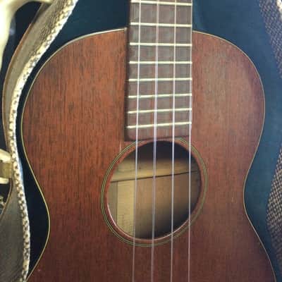 Martin Tenor Ukulele 50s image 10