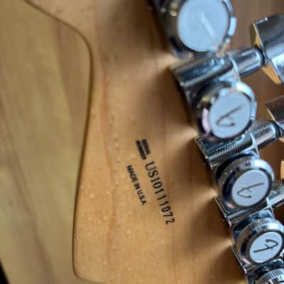 Fender American Deluxe Stratocaster with Rosewood Fretboard 2004 - 2010 - Chrome Silver image 6