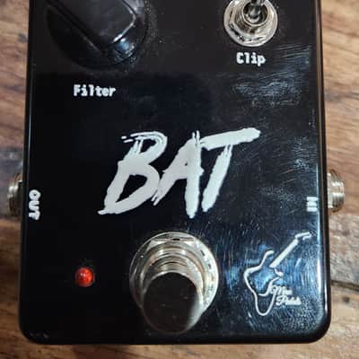 Get Wired! Max Pedals The Bat Distortion 2021 Canada image 1
