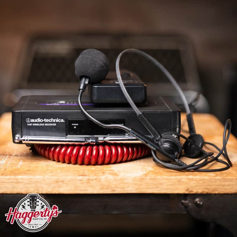 Audio-Technica ATW-R250 VHF Wireless Receiver, ATW-T201 Transmitter with Headset - Used image 1