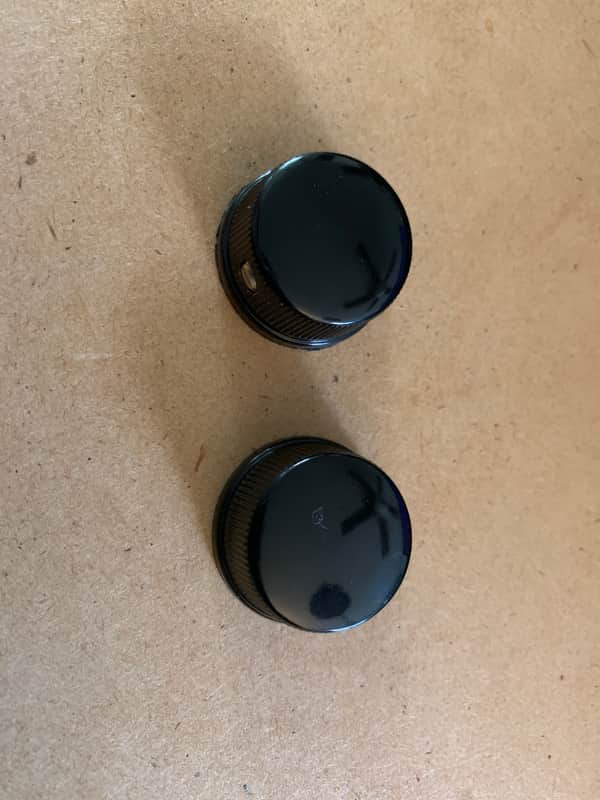 Pair of 1" vintage Daka-Ware knobs black colored for guitar - Fits Kay Harmony Silvertone Magnatone - Mint