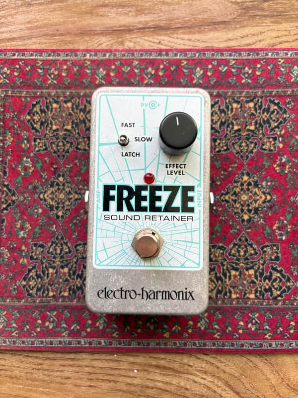 Electro-Harmonix Freeze Nano Sound Retainer Sustain Pedal image 1