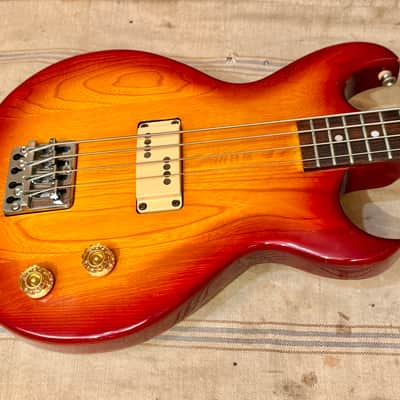 Aria Pro II CSB-450 Cardinal Series Bass 1982 - Cherry Sunburst