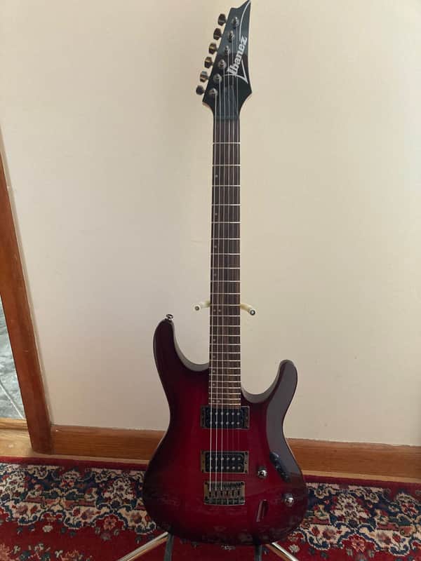 Ibanez S521 2024 - Blackberry Sunburst image 1