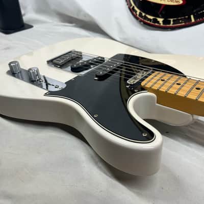 Fender Deluxe Nashville Telecaster Tele Electric Guitar - White Blonde image 16