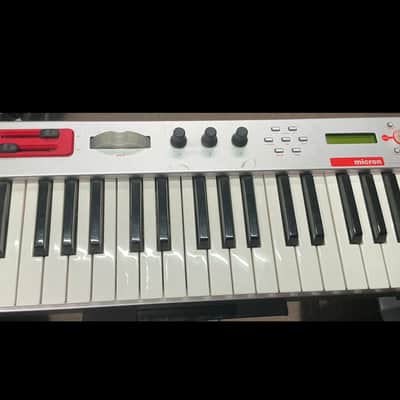 Alesis Micron Analog Modeling Synthesizer Keyboard