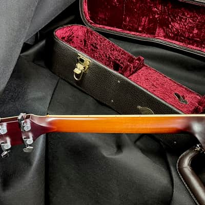 Taylor 714ce with ES1 Electronics 2010 - 2013 - Vintage Sunburst image 17