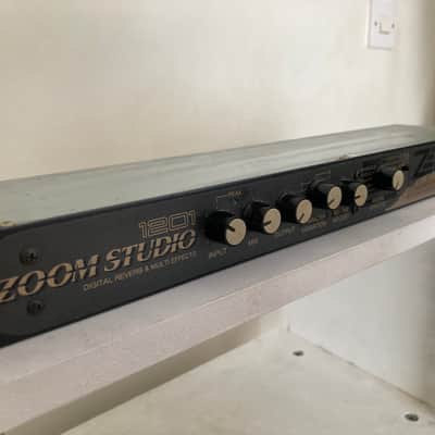 Zoom 1201 multi effects image 2
