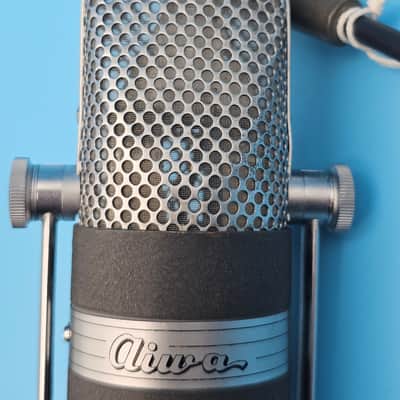 ☆Vintage 1960s Aiwa VM-15 *Serviced* Ribbon Microphone - Bi-directional RCA 77 Like Design Clone image 3