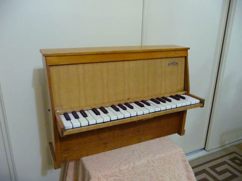 Vintage Michelsonne Toy Piano - 37 Keys image 1