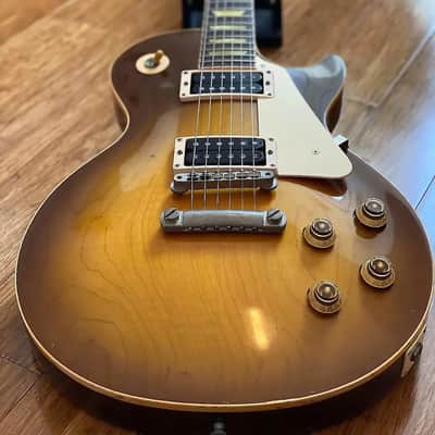 Gibson 2001 Les Paul Classic Vintage Sunburst Non Chambered w/ OHSC image 4