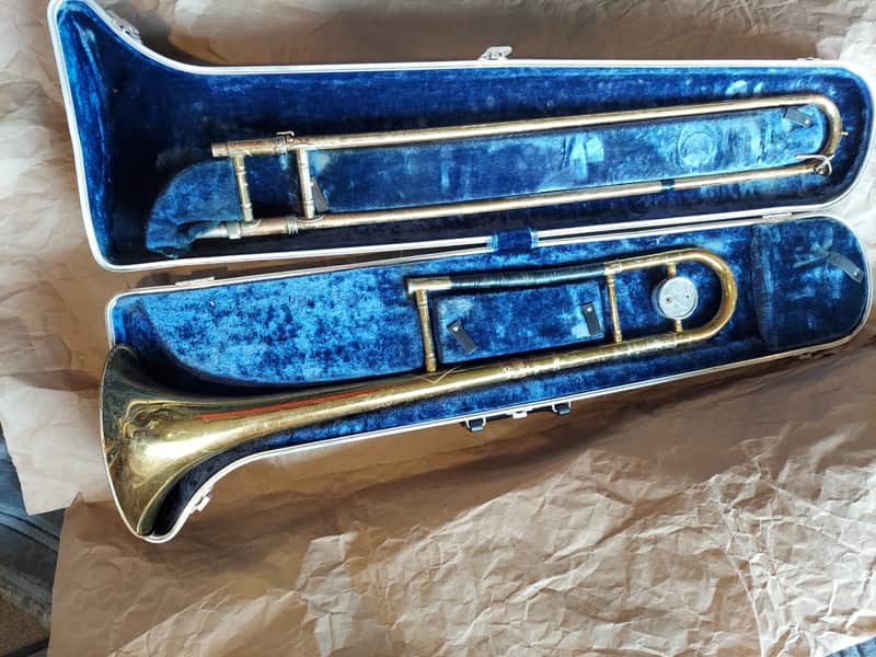 King 605 Tenor Trombone, USA, with case and mouthpiece image 1