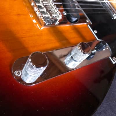 Rare Fender American Standard Telecaster 60th anniversary USA 2011 Sunburst Maple Fretboard + Etui et papiers d'origine image 17