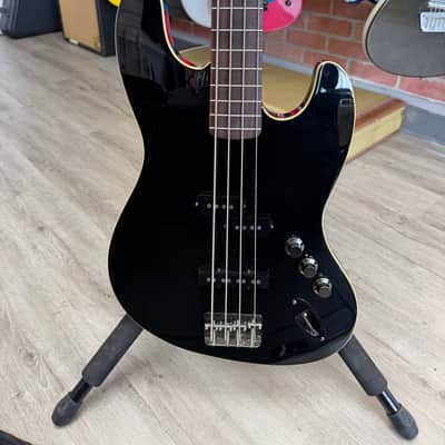 *2022* Fender MIJ Aerodyne II Jazz Bass Black image 1