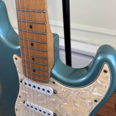 Fender Roadhouse Stratocaster with Maple Neck image 3