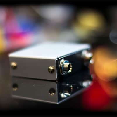 Summing Mixer Box | Studio-Grade | Passive | Analog Audio 8 Balanced IN | 2 OUT image 10