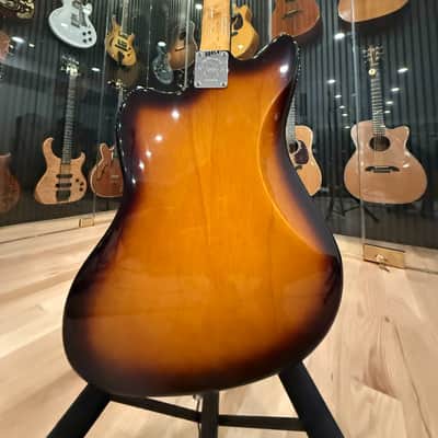 2018 Fender 60th Anniversary Classic Jazzmaster - Sunburst image 5
