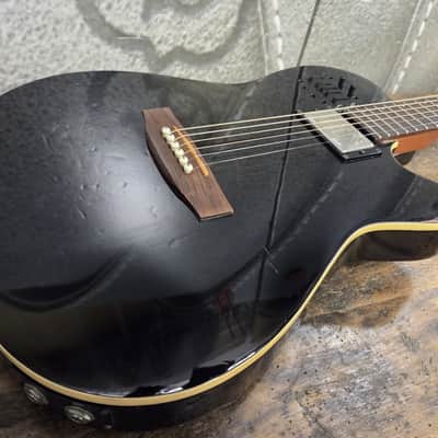 Godin A6 Ultra image 2